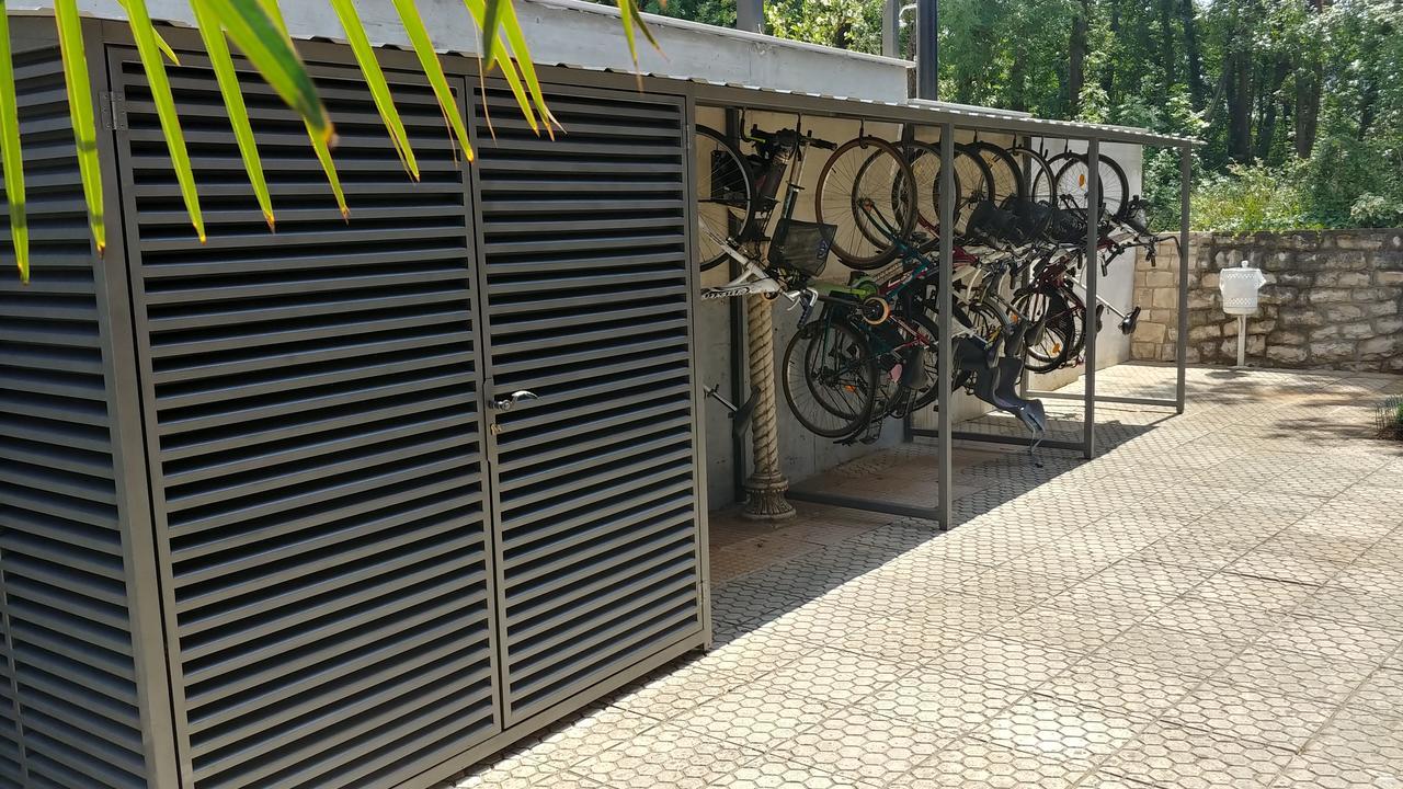 德格拉公寓加客房 乌马格 外观 照片